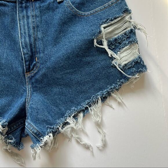 Vintage L.L. Bean Denim Shorts 31" High Rise Custom Distressed - Picture 5 of 12